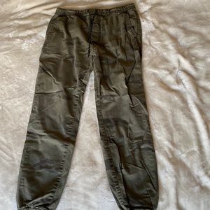 American Eagle Joggers